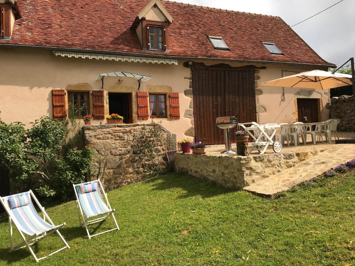 Gite Le Mur Magnifique Longere Au Bourgogne-Du-Sud Oye Exterior foto